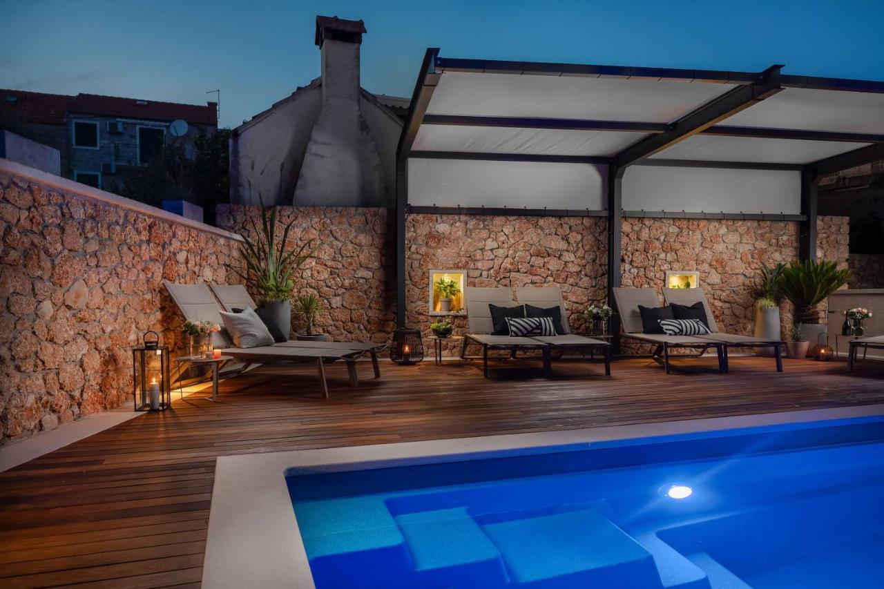Apartments Valentina Bol Ngoại thất bức ảnh