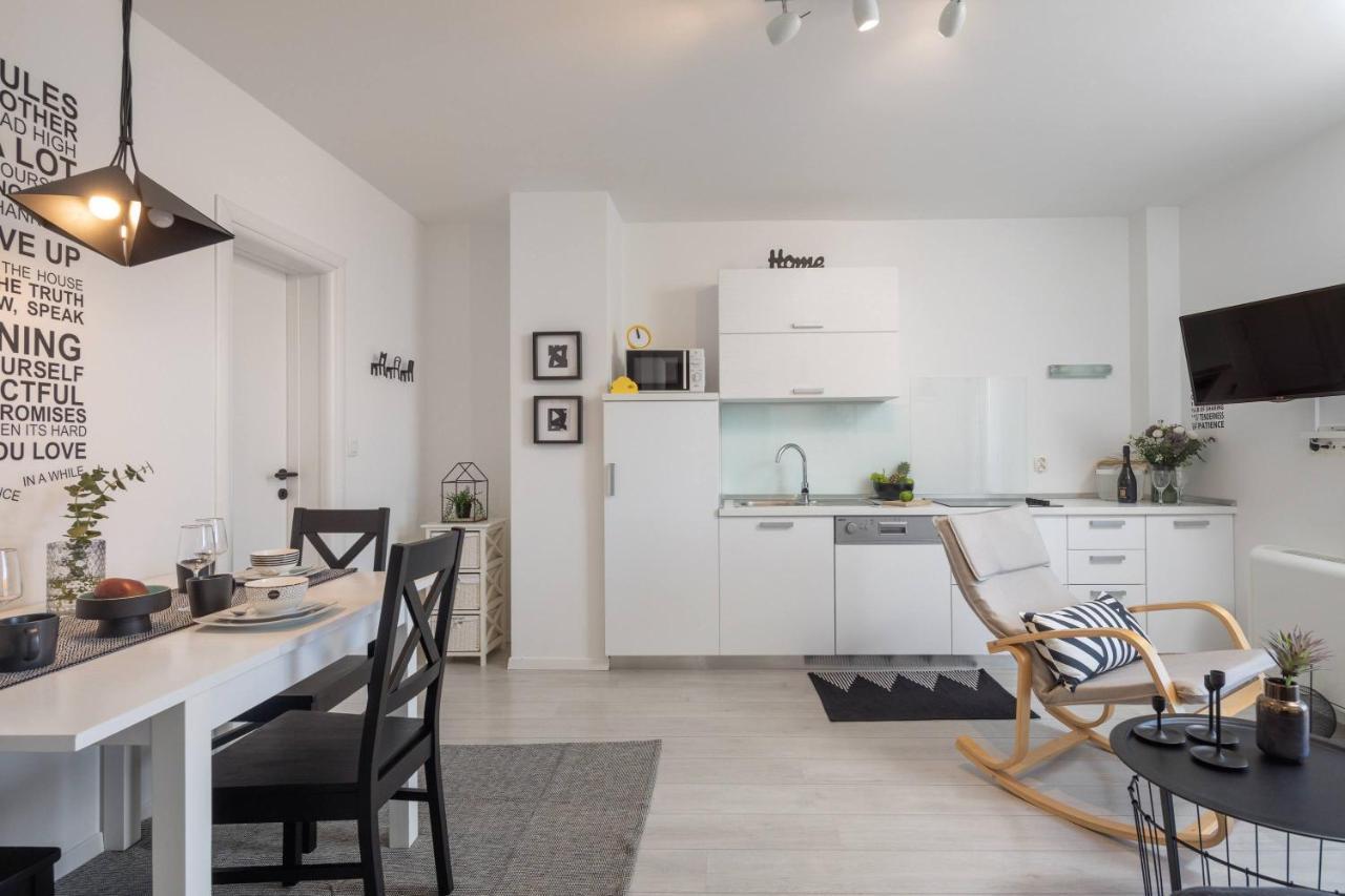 Apartments Valentina Bol Ngoại thất bức ảnh